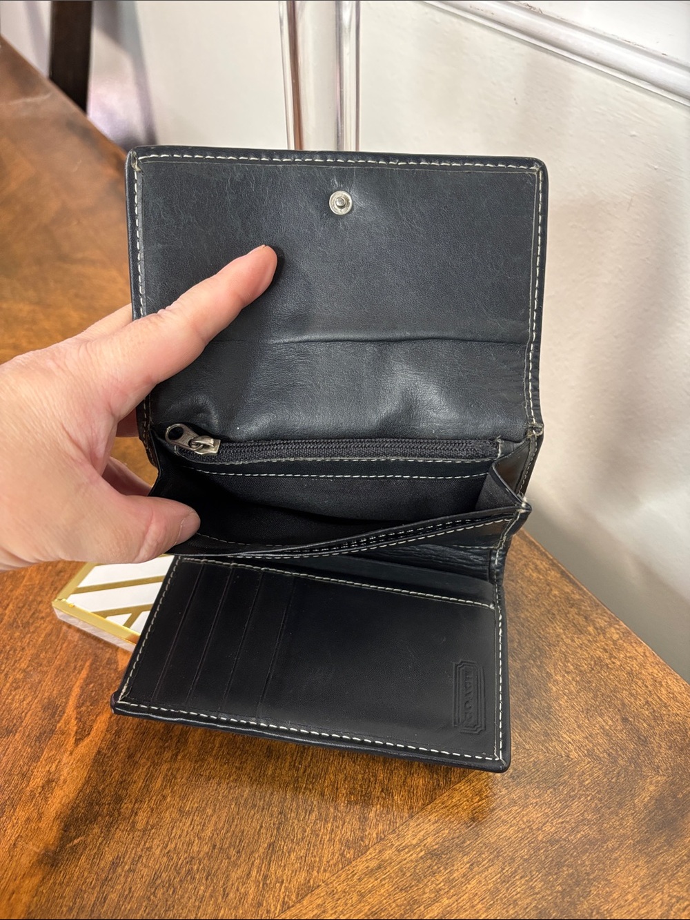 🔥Coach Black Signature Jacquard & Smooth Leather Wallet - Picture 8 of 14